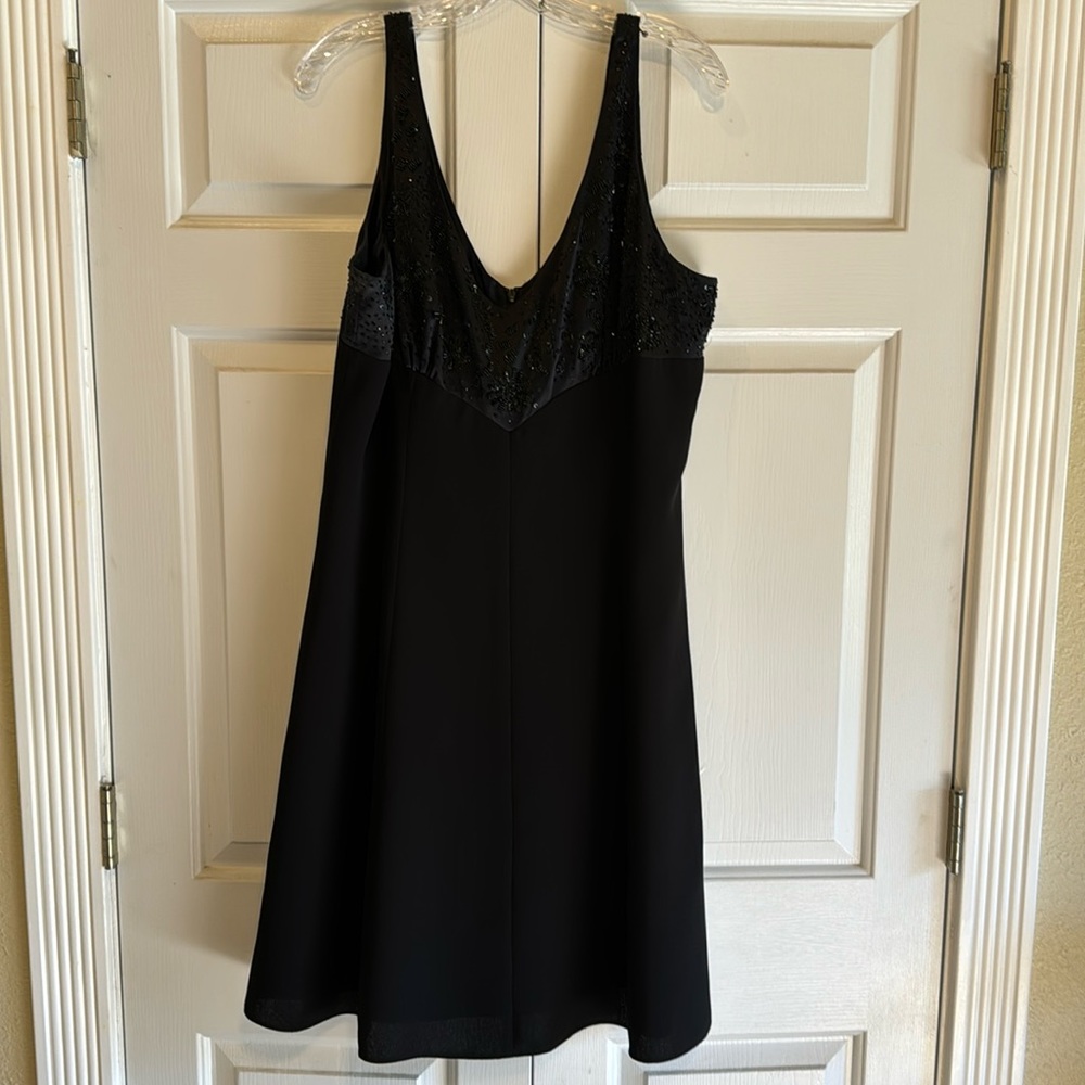 Jones New York Sleeveless Black Party Dress with Beads & Sequins Size 16